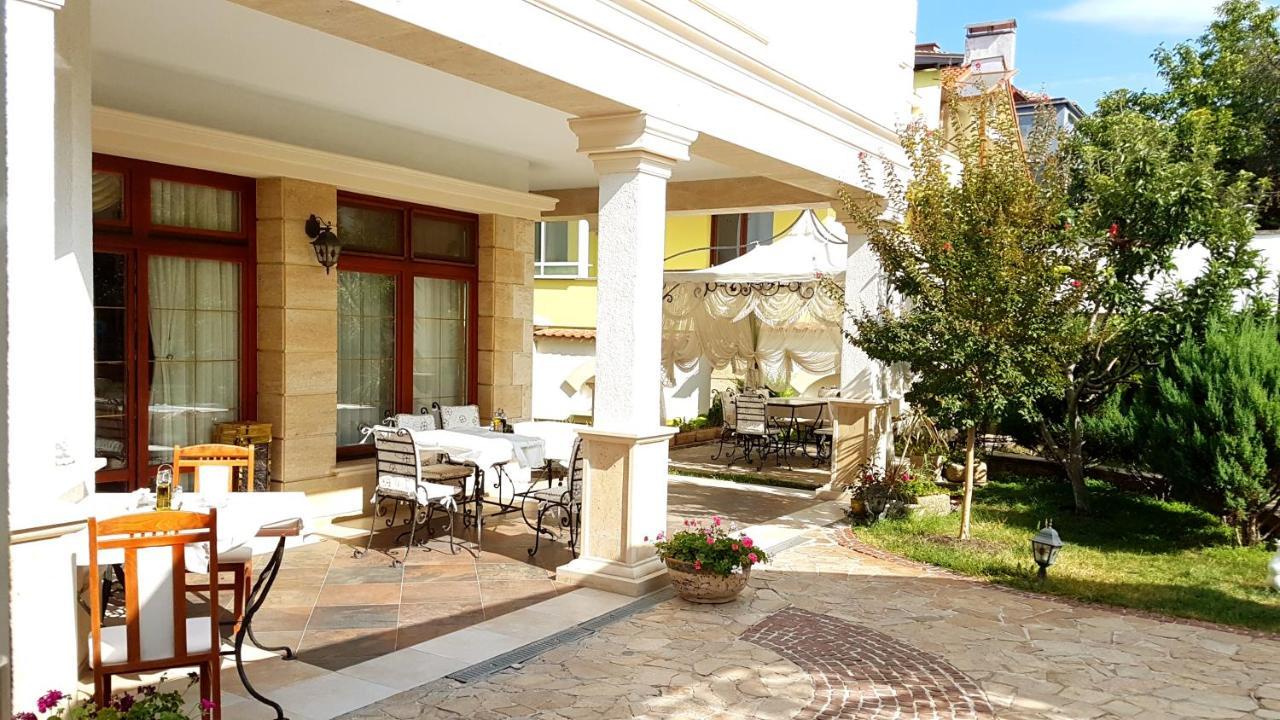 Hotel Green Garden Shumen Ngoại thất bức ảnh