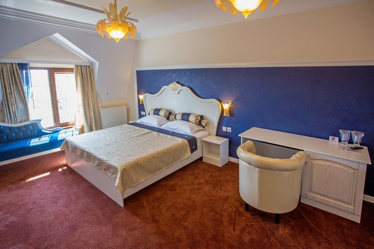 Hotel Green Garden Shumen Ngoại thất bức ảnh